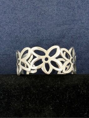 JAMES AVERY Sterling Silver Flower Openwork Etch Wide Cuff Bracelet RETIRED 42g